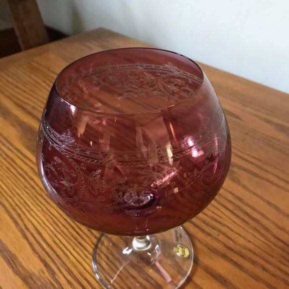 Belfor Barware Brandy Short Stemmed Snifter Engraved Cranberry Crystal Glass New - Picture 3 of 5